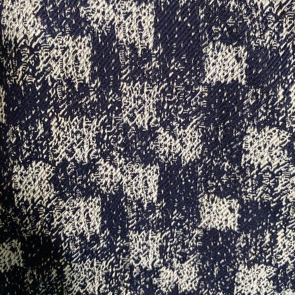 BCBGeneration Navy Jacquard Textured V Neck V Back Skort Romper Women’s Size 4 - Picture 8 of 14